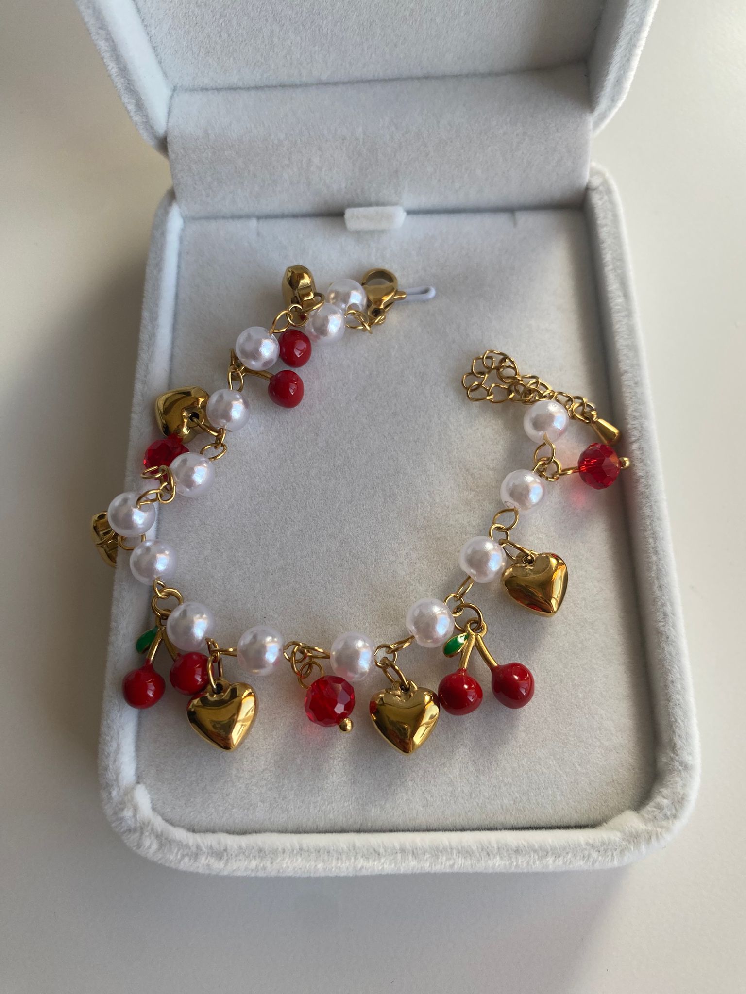 Pulseira Cerejas e Pérolas