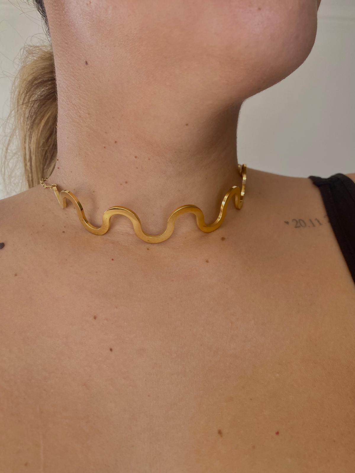 Chocker Onda